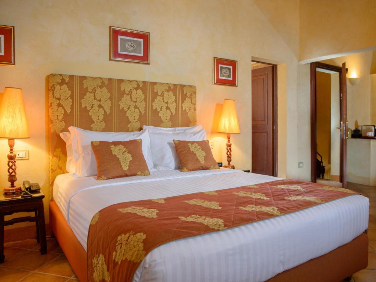 La Bagnaia Golf Resort Extérieur photo
